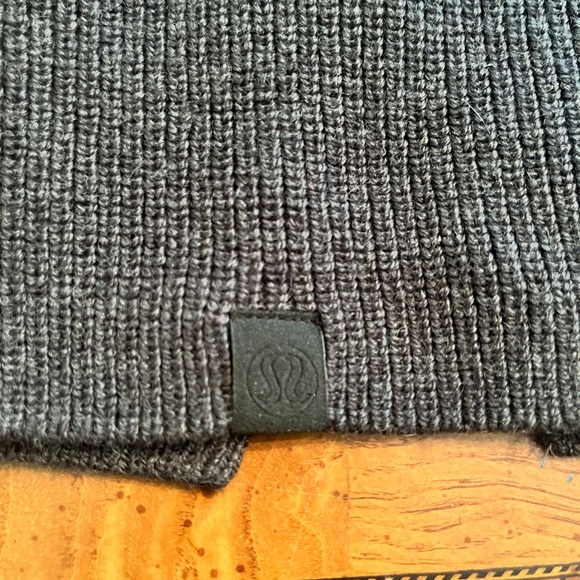 Lululemon merino wool blend ribbed crew neck sweater - Picture 4 of 4